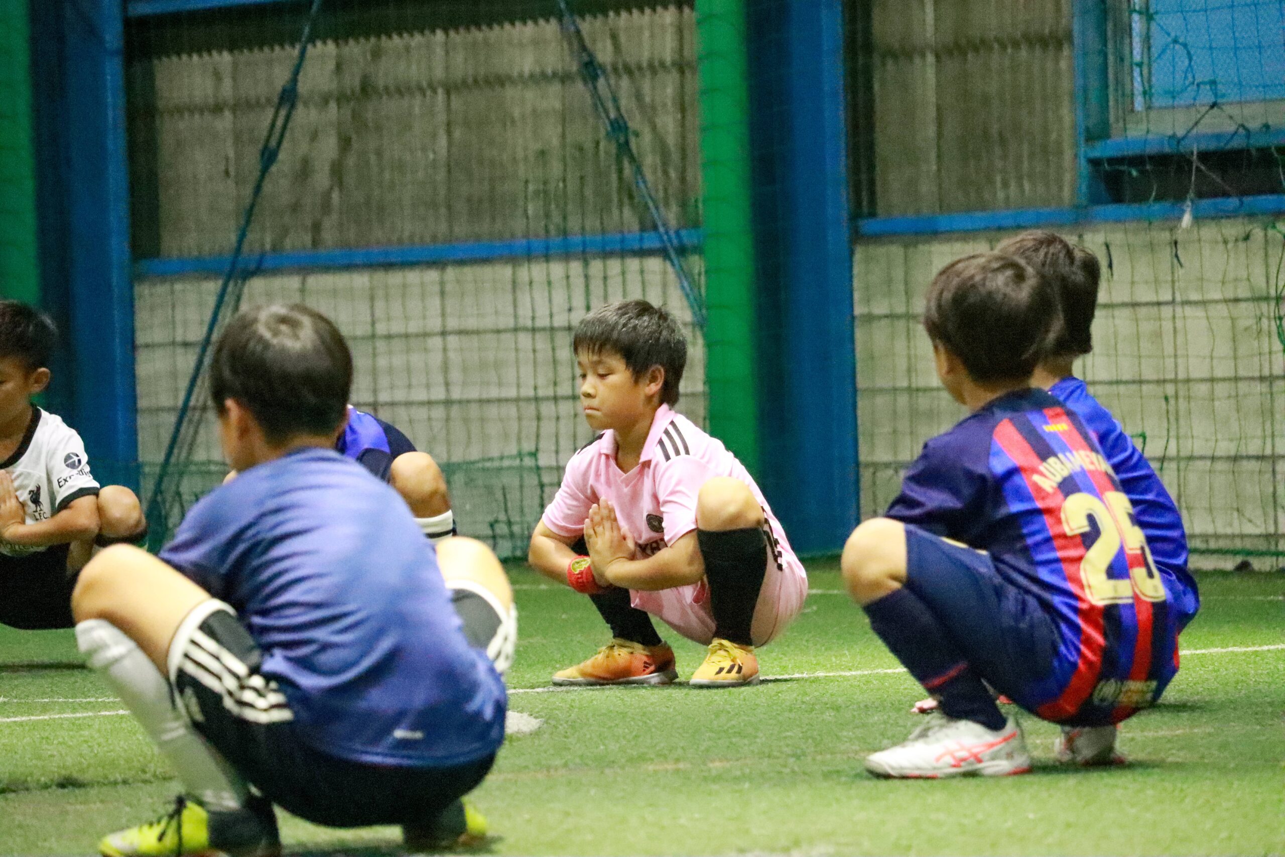 体を大きく動かし体の使い方を学ぶ！